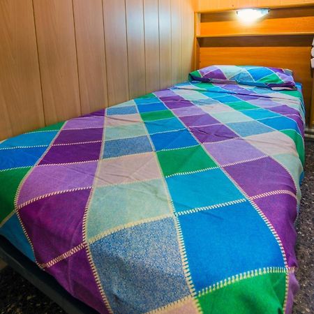 Residencia Sants Hostel Barcelona Kültér fotó