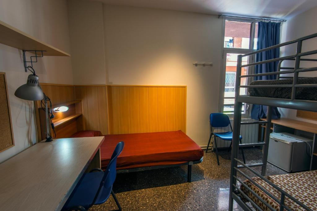 Residencia Sants Hostel Barcelona Szoba fotó