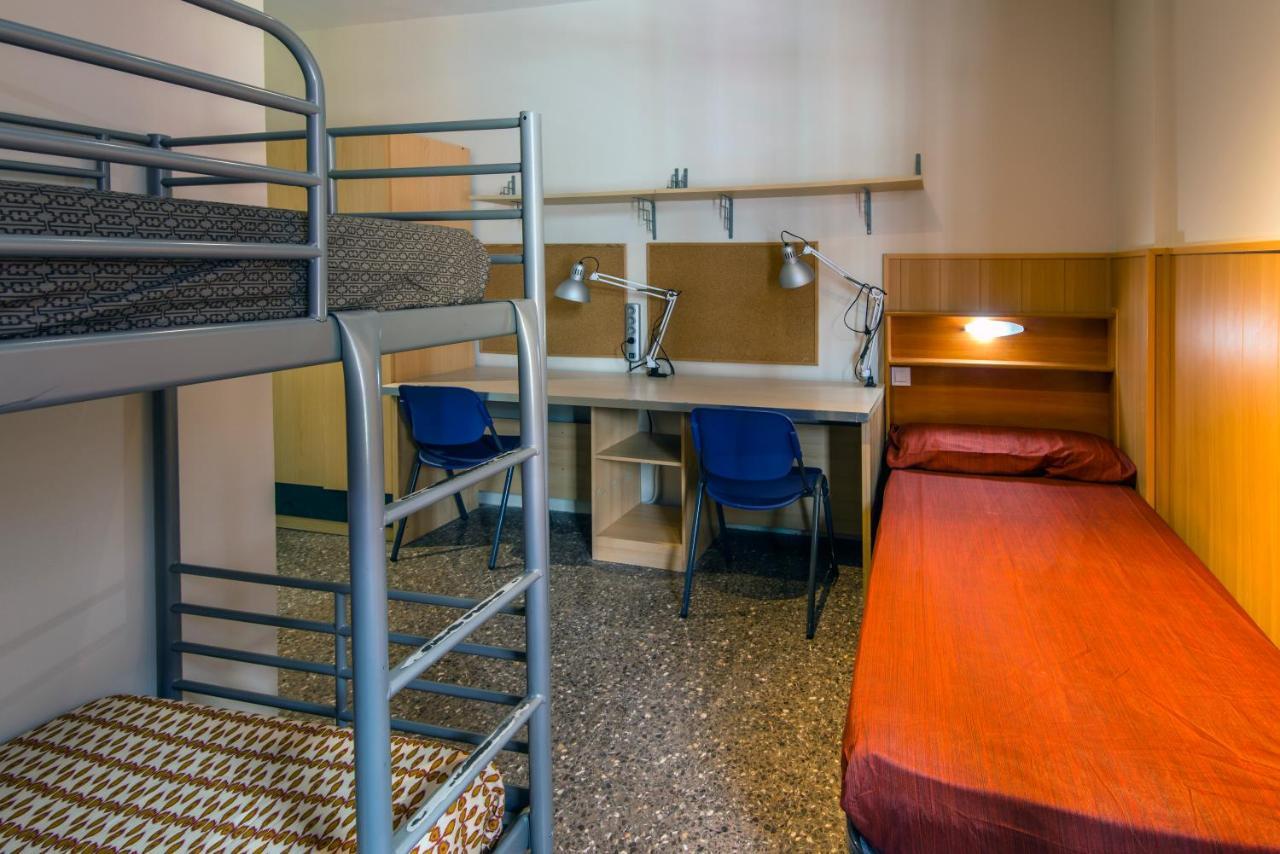 Residencia Sants Hostel Barcelona Szoba fotó