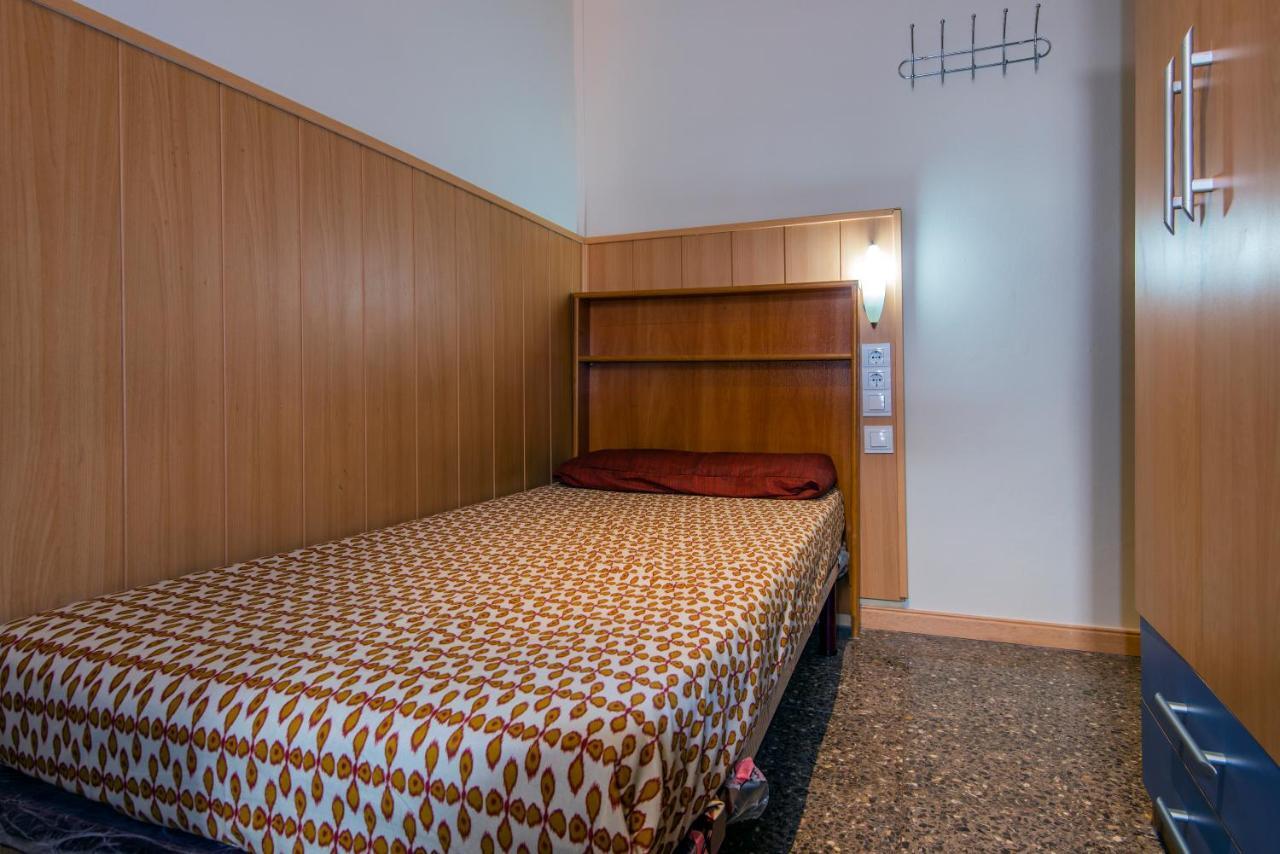 Residencia Sants Hostel Barcelona Szoba fotó
